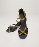 Černo-zlaté otevřené